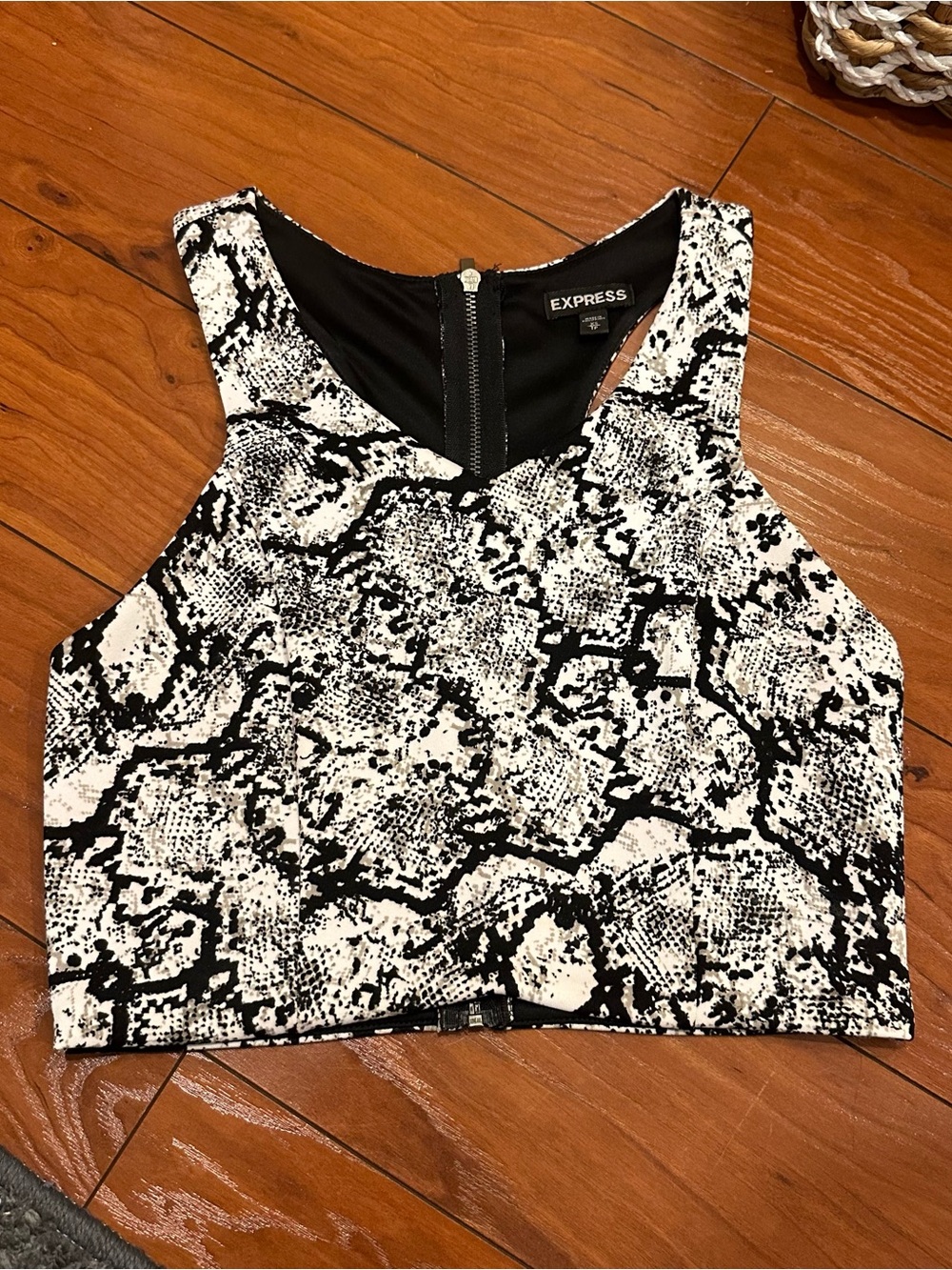 Express Black & White Snake Print Crop Top Size XS
